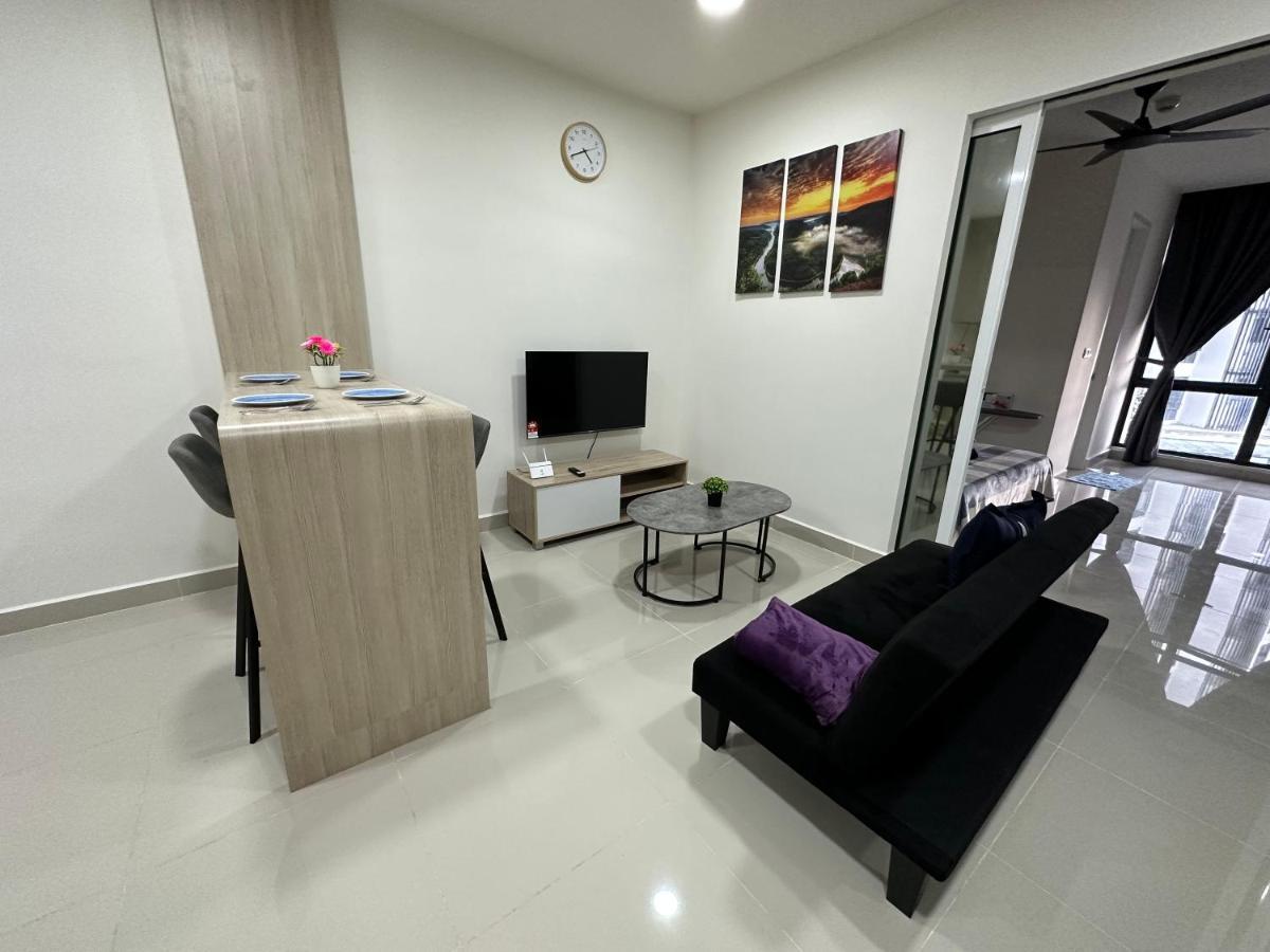 Sea View The Shore Luxury Newly Renovated Homestay Kota Kinabalu Buitenkant foto